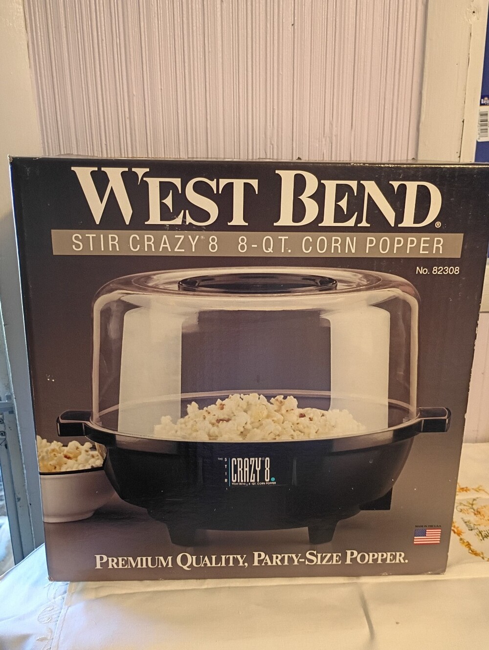 Rare!  New Original Westbend Stir Crazy 8 Popcorn Popper 8 Quart!